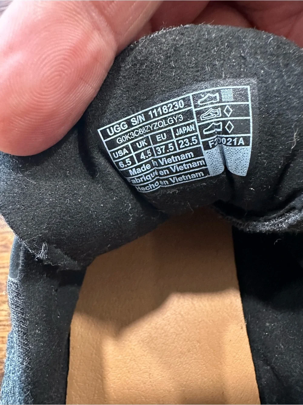 UGG Adaleen Jersey Charcoal Gray Australian Sneakers Women’ s Sz 6.5 Running